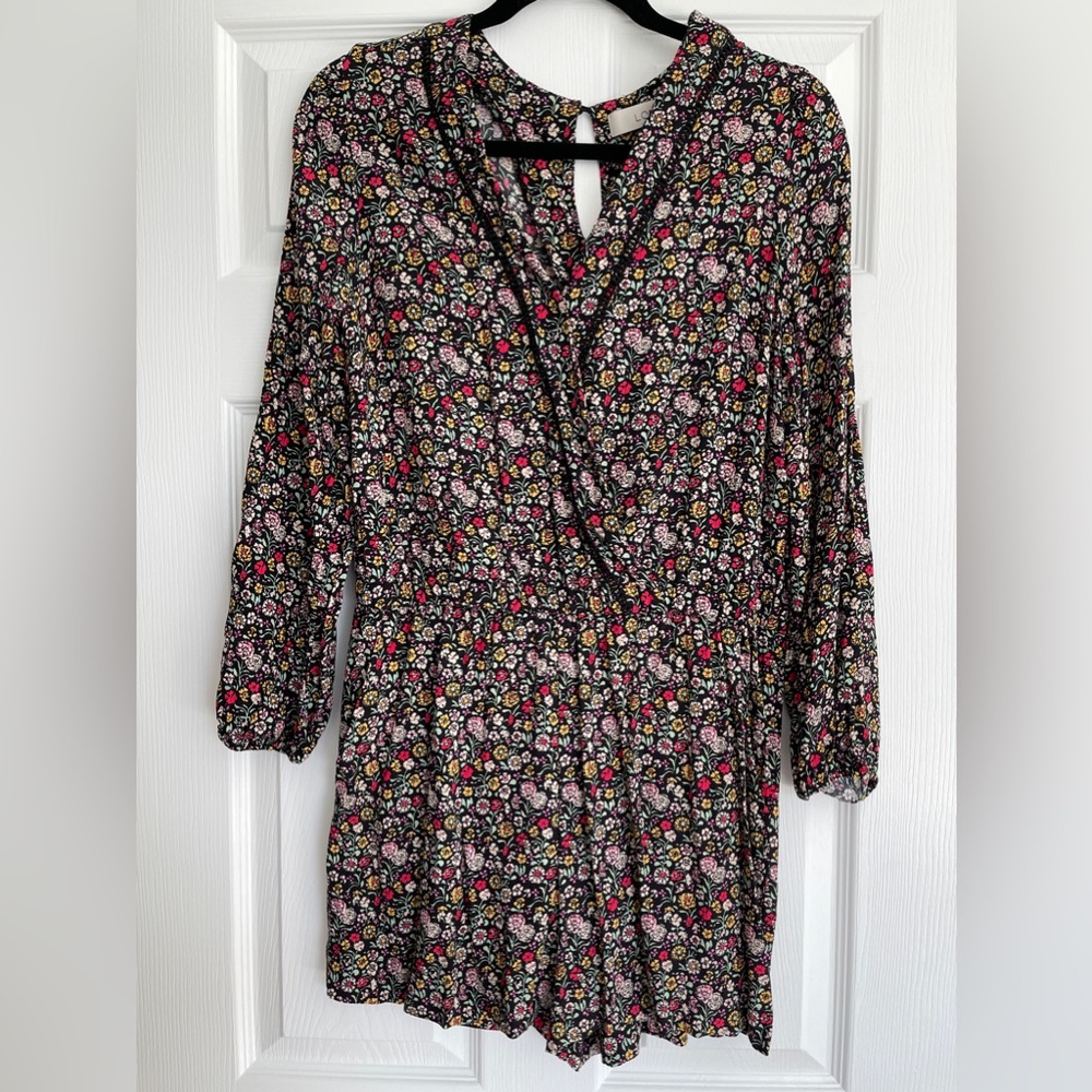 Loft Floral Romper Size M